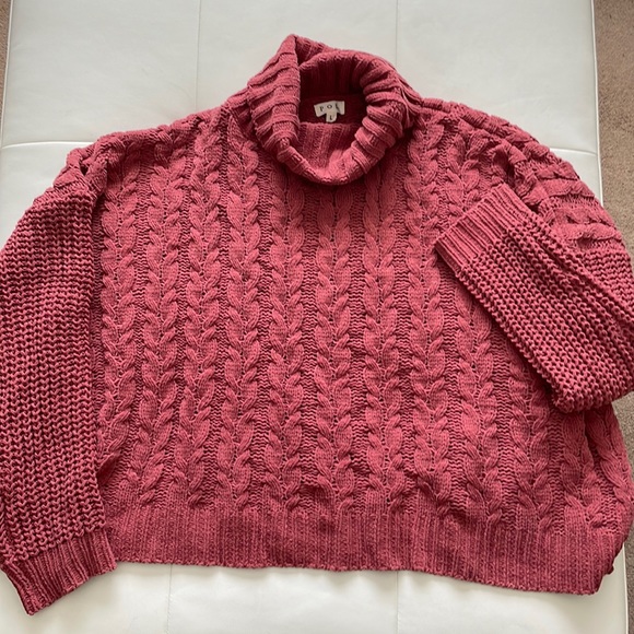 POL | Sweaters | New Never Worn Pol 